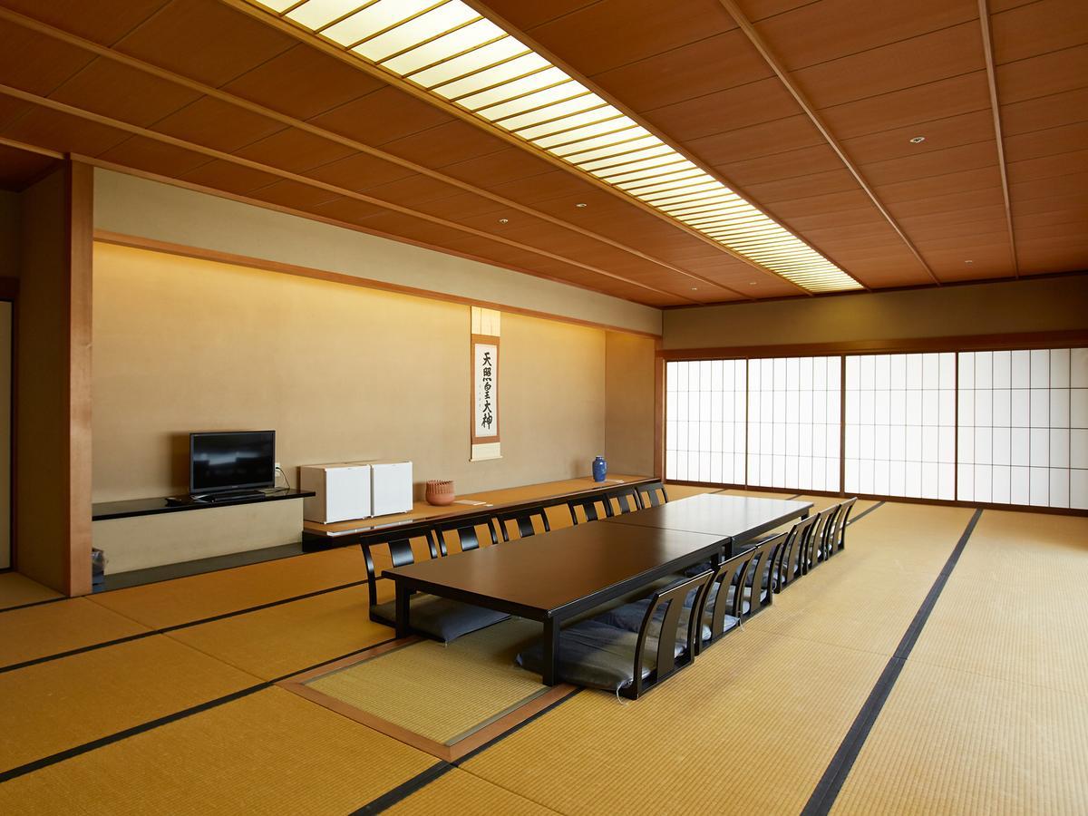 Osaka Academia Hotell Eksteriør bilde