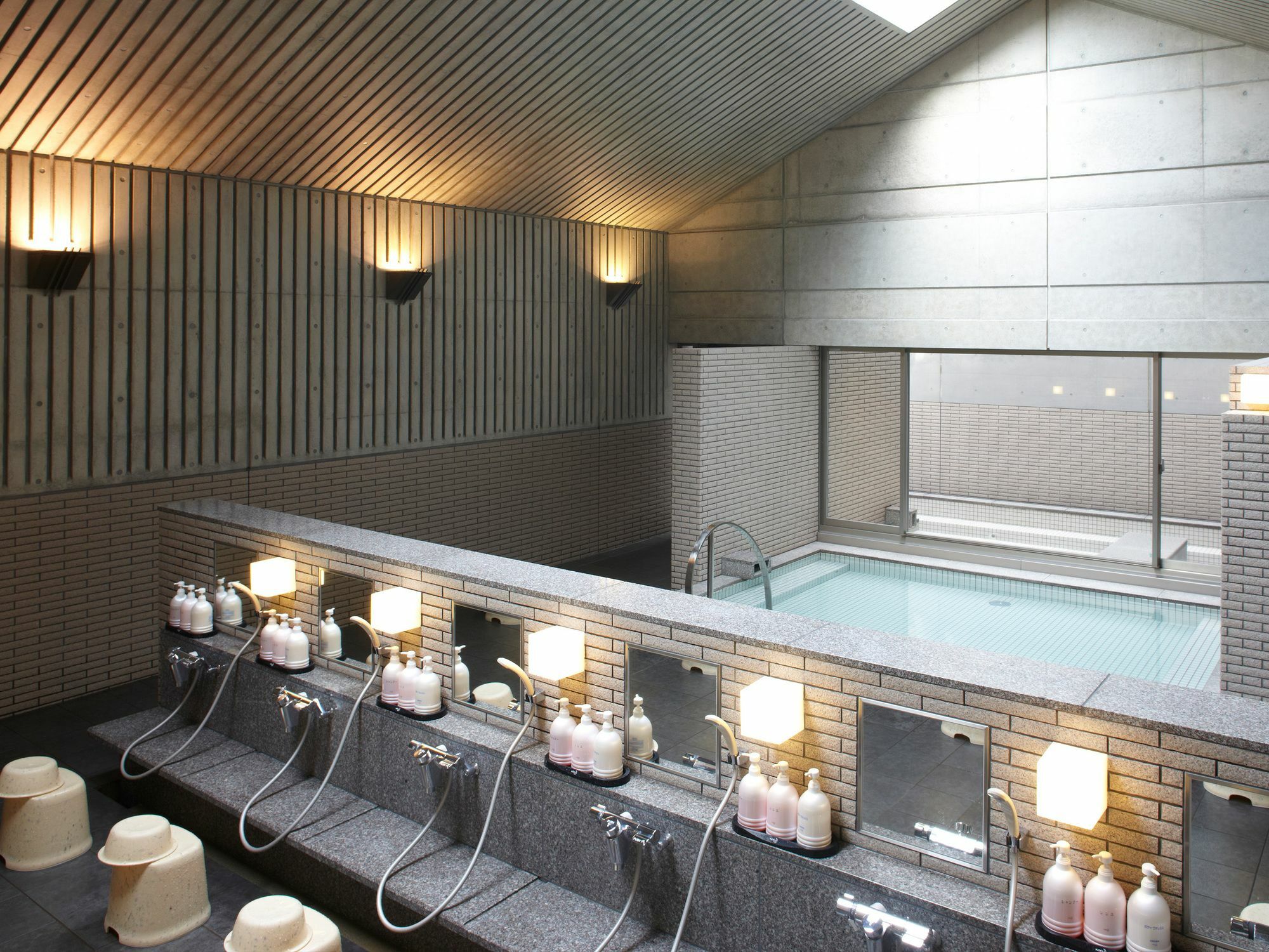 Osaka Academia Hotell Eksteriør bilde